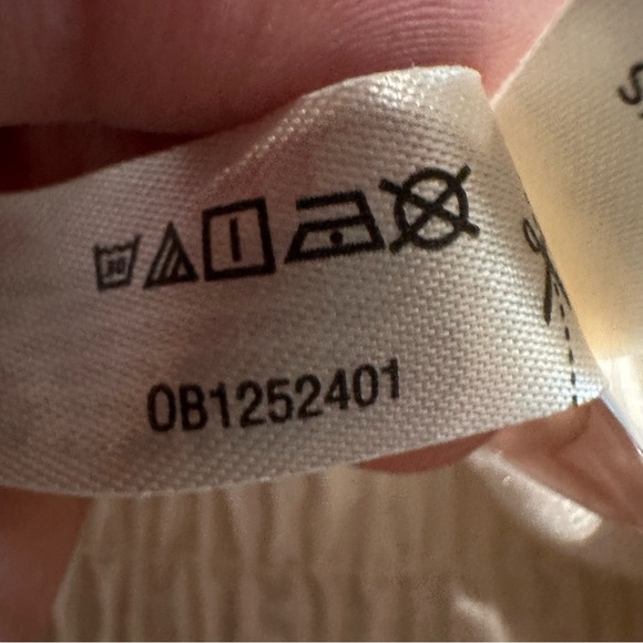 Free people movement women’s white cinch shorts size XS athletic lined crinkle - Picture 10 of 10